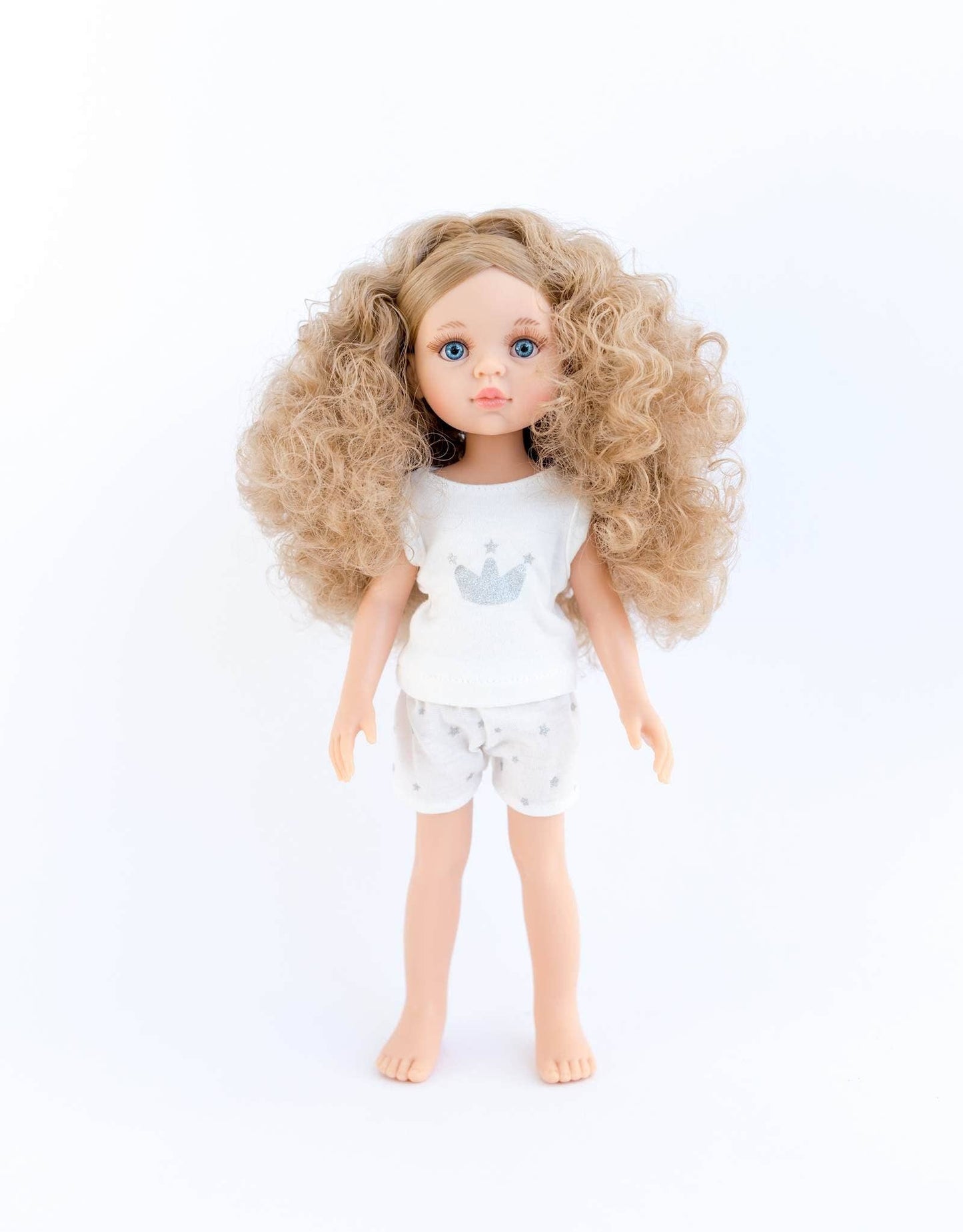 Las Amigas doll - Carla curled hair in pajamas - Paola Reina