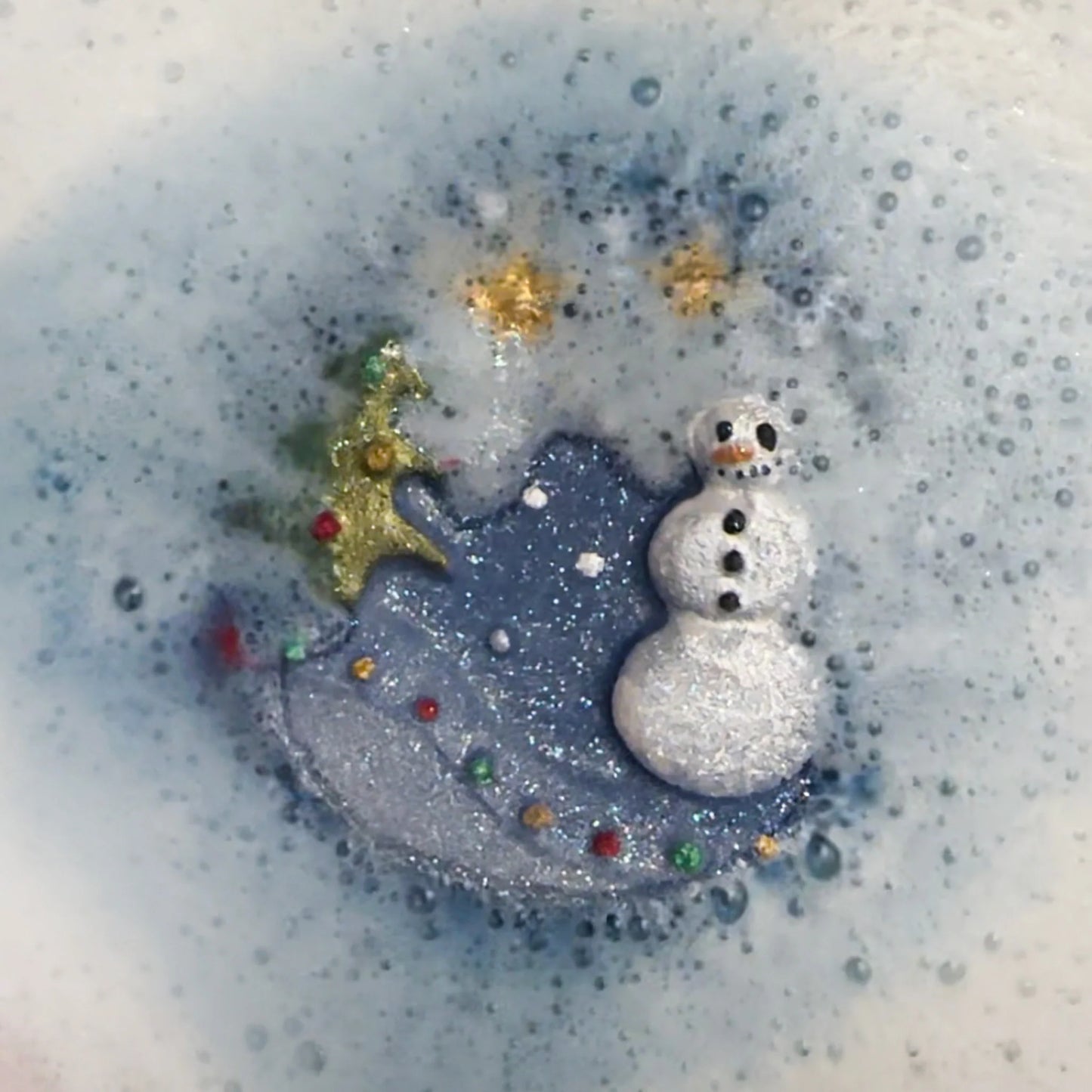 Christmas Bath Bomb- Snowman with tree