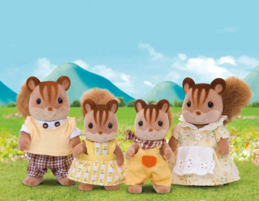 Calico Critters - Walnut Squirrel Family