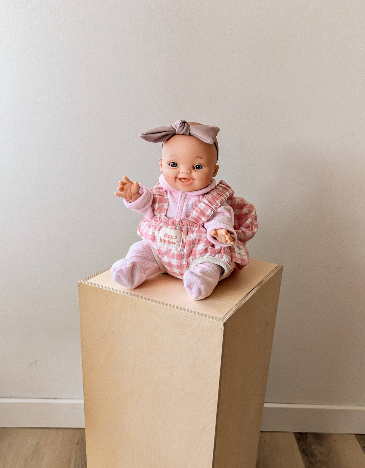 Doll Carrier - Pink gigham - Tiny Harlow