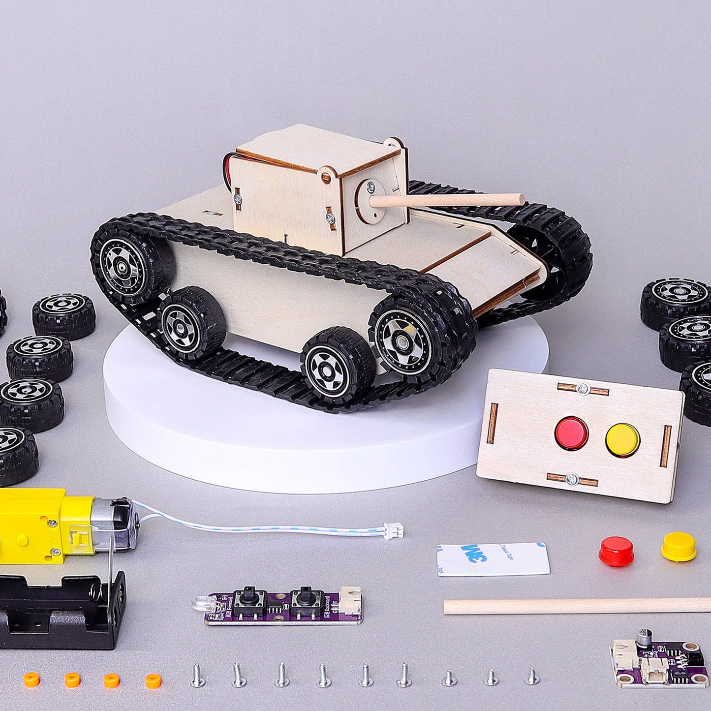 Remote Controlled Tank DIY Kit, STEM Toy, Craft Kit for Kids