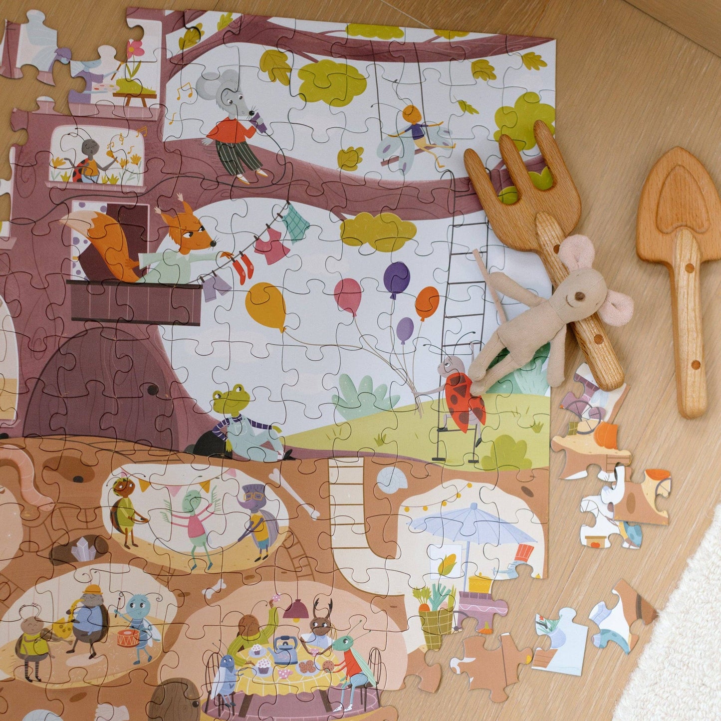 Beneath the Branches 200 Piece