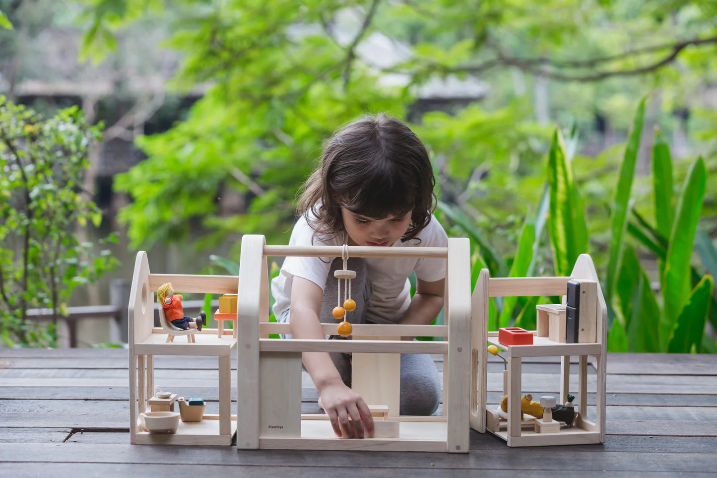 Slide N Go Dollhouse