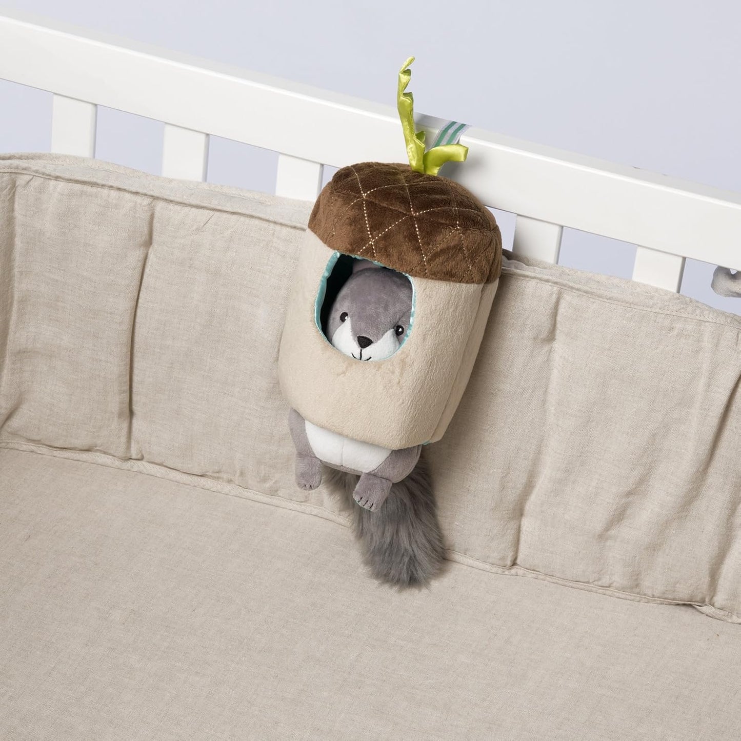 Lullaby Squirrel Musical Pull Toy