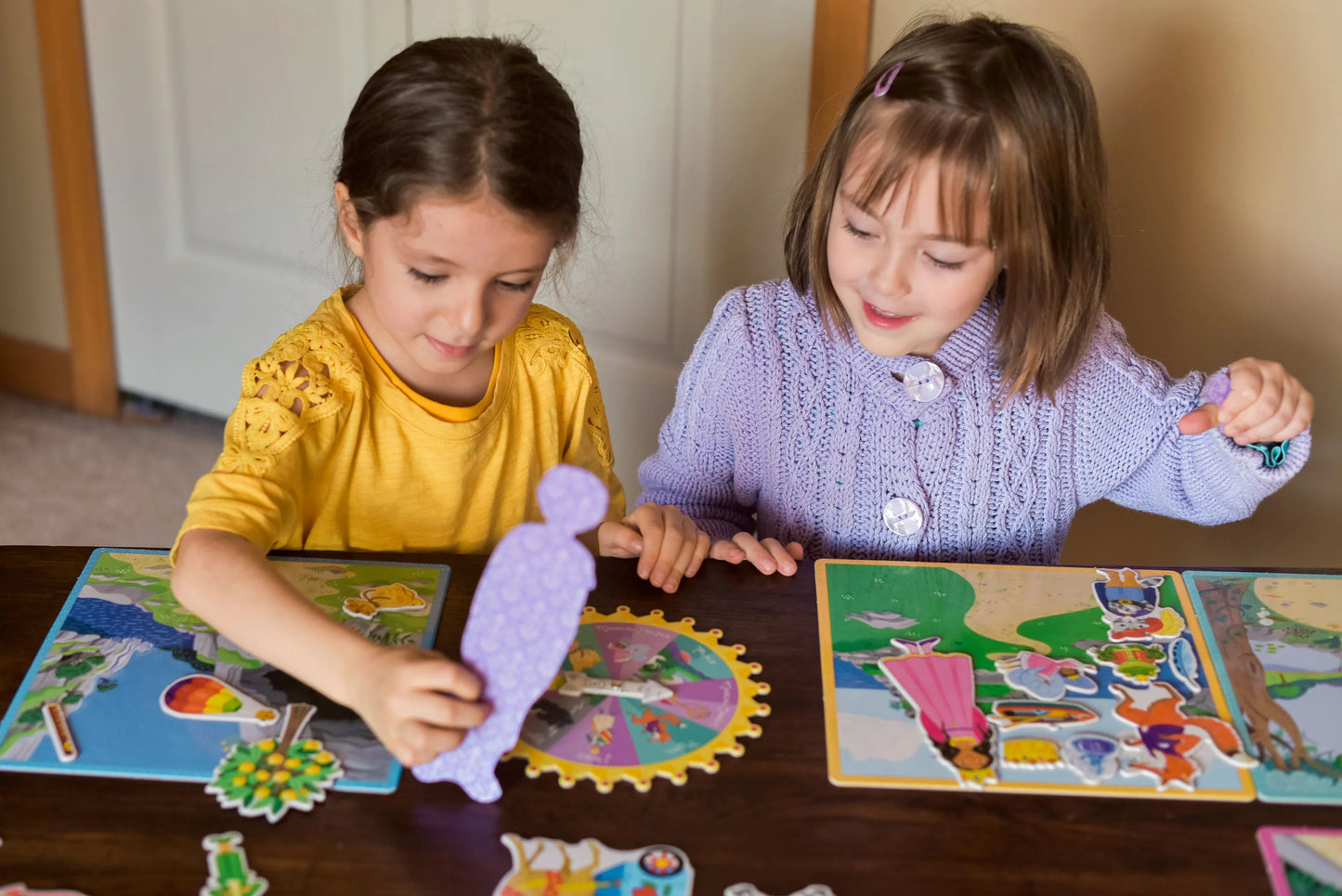 Eeboo - Fairytale Spinner Game