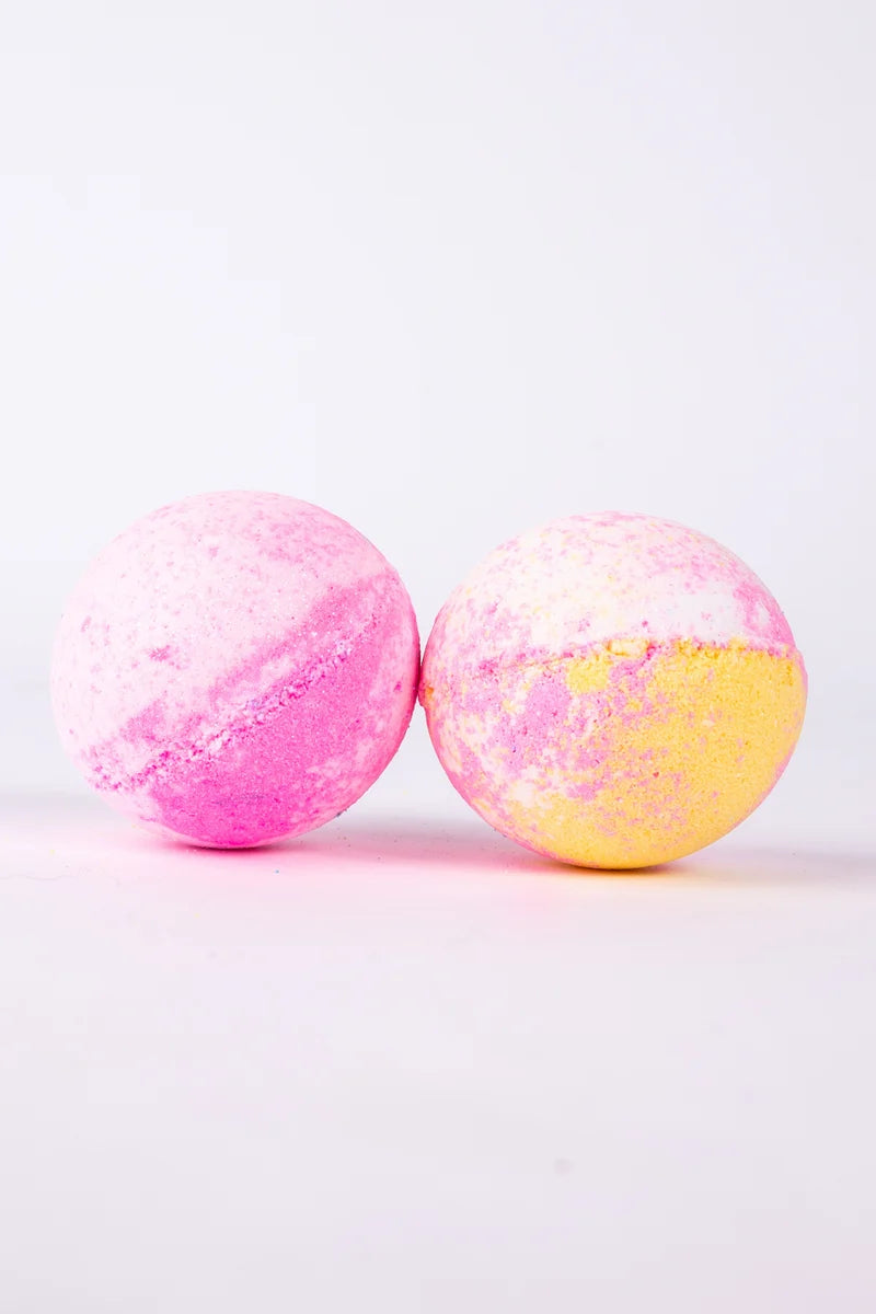 Just Desserts Bath Bomb with ring