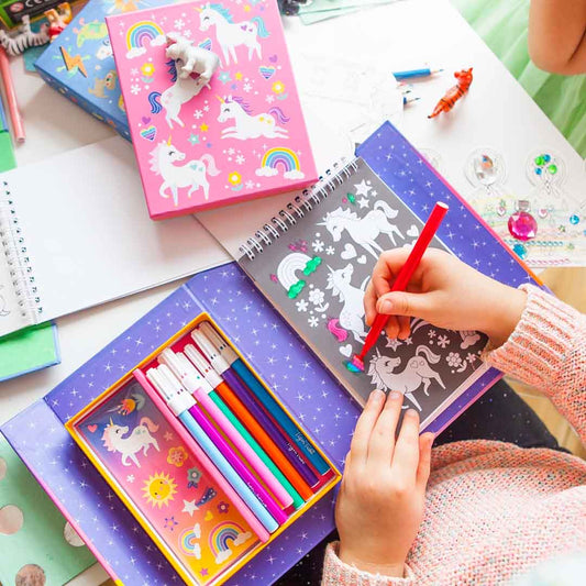 Colouring Set - Unicorn Magic